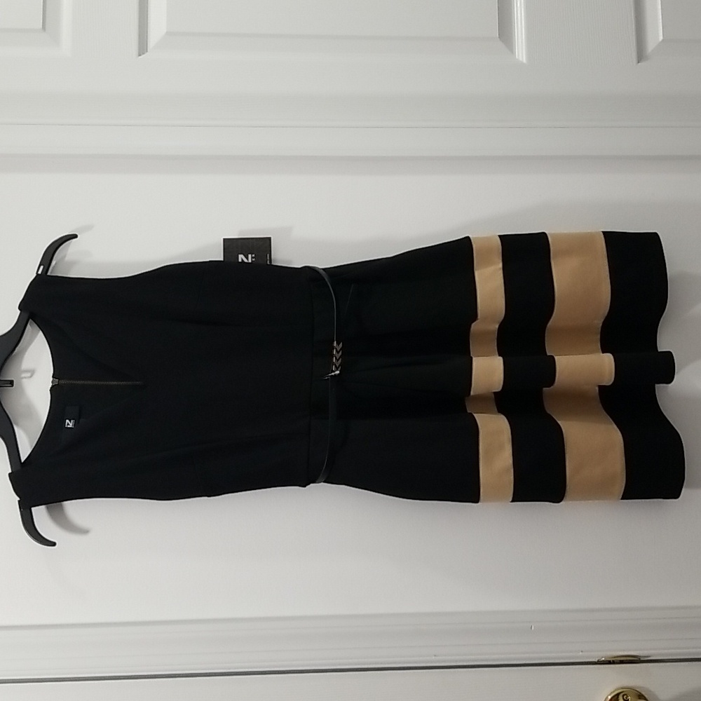 IZ Byer NWT sleeveless dress